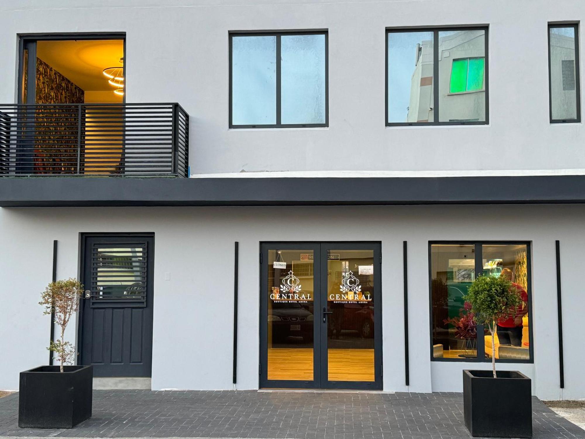 Central Boutique Hotel Oranjestad Zewnętrze zdjęcie