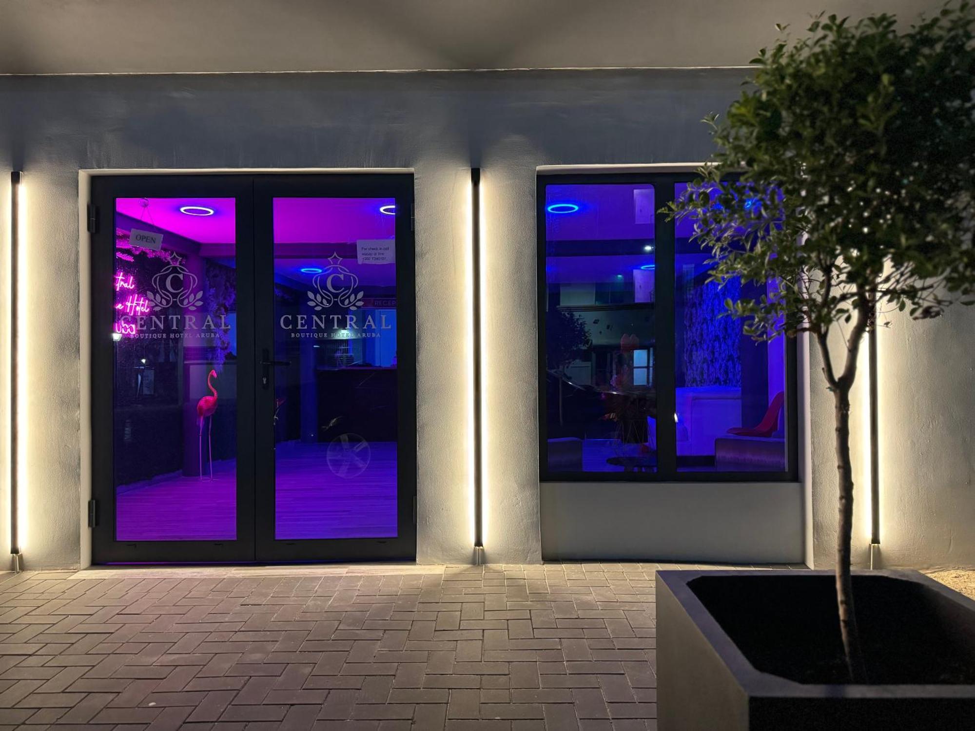 Central Boutique Hotel Oranjestad Zewnętrze zdjęcie