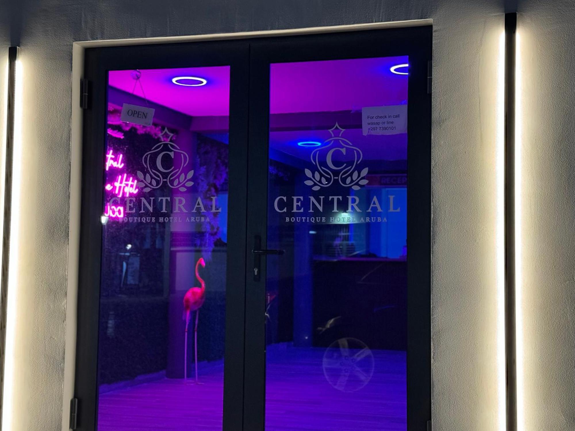 Central Boutique Hotel Oranjestad Zewnętrze zdjęcie