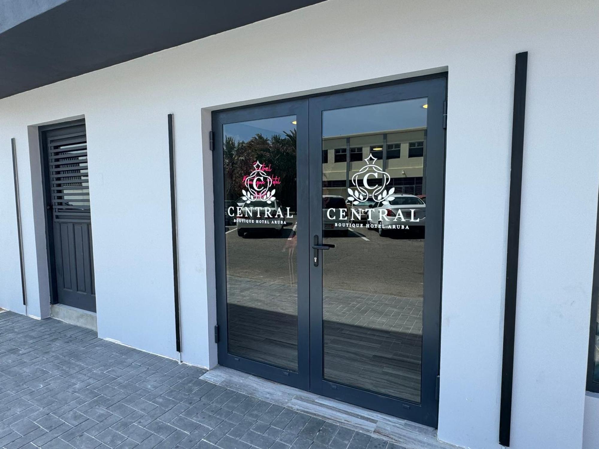 Central Boutique Hotel Oranjestad Zewnętrze zdjęcie
