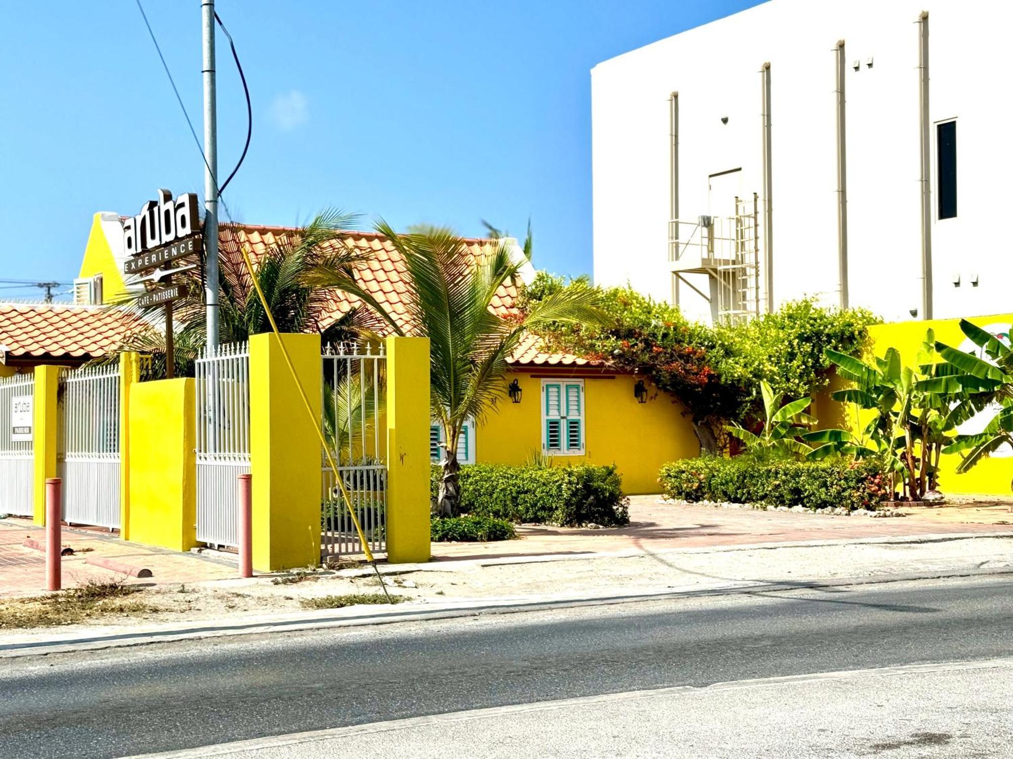 Central Boutique Hotel Oranjestad Zewnętrze zdjęcie
